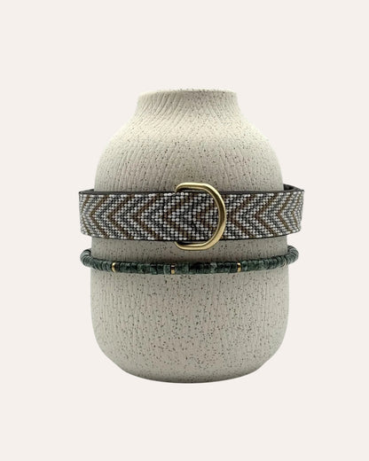 Contenu du pack : Collier blanc + Pierre verte