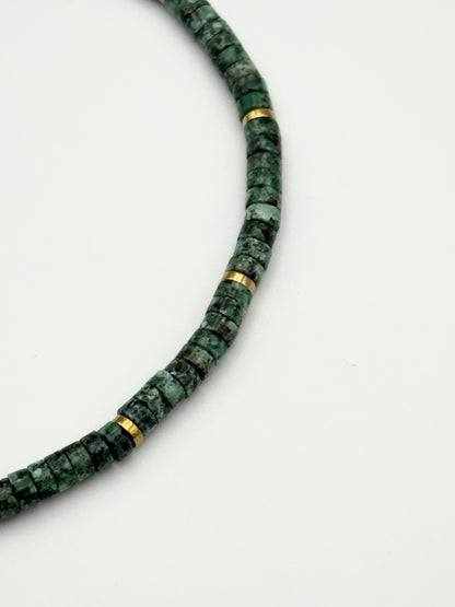 Collar Accesorio de Piedras Verde